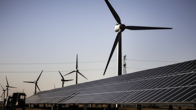 트럼프 전 대통령, 풍력·태양광은 세기의 사기극 강력 비판...에너지 정책 변화 예고